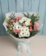 Букет цветов из:  Розы, Лизиантусы и Хризантемы в Октябрьском Удмуртской республики
