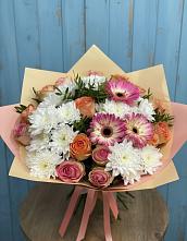 Букет цветов из:  Розы, Герберы и Хризантемы в Октябрьском Удмуртской республики