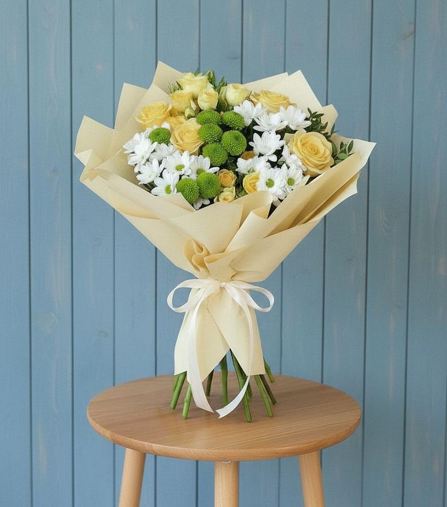 Букет цветов из: Хризантемы и Розы в Октябрьском Удмуртской республики