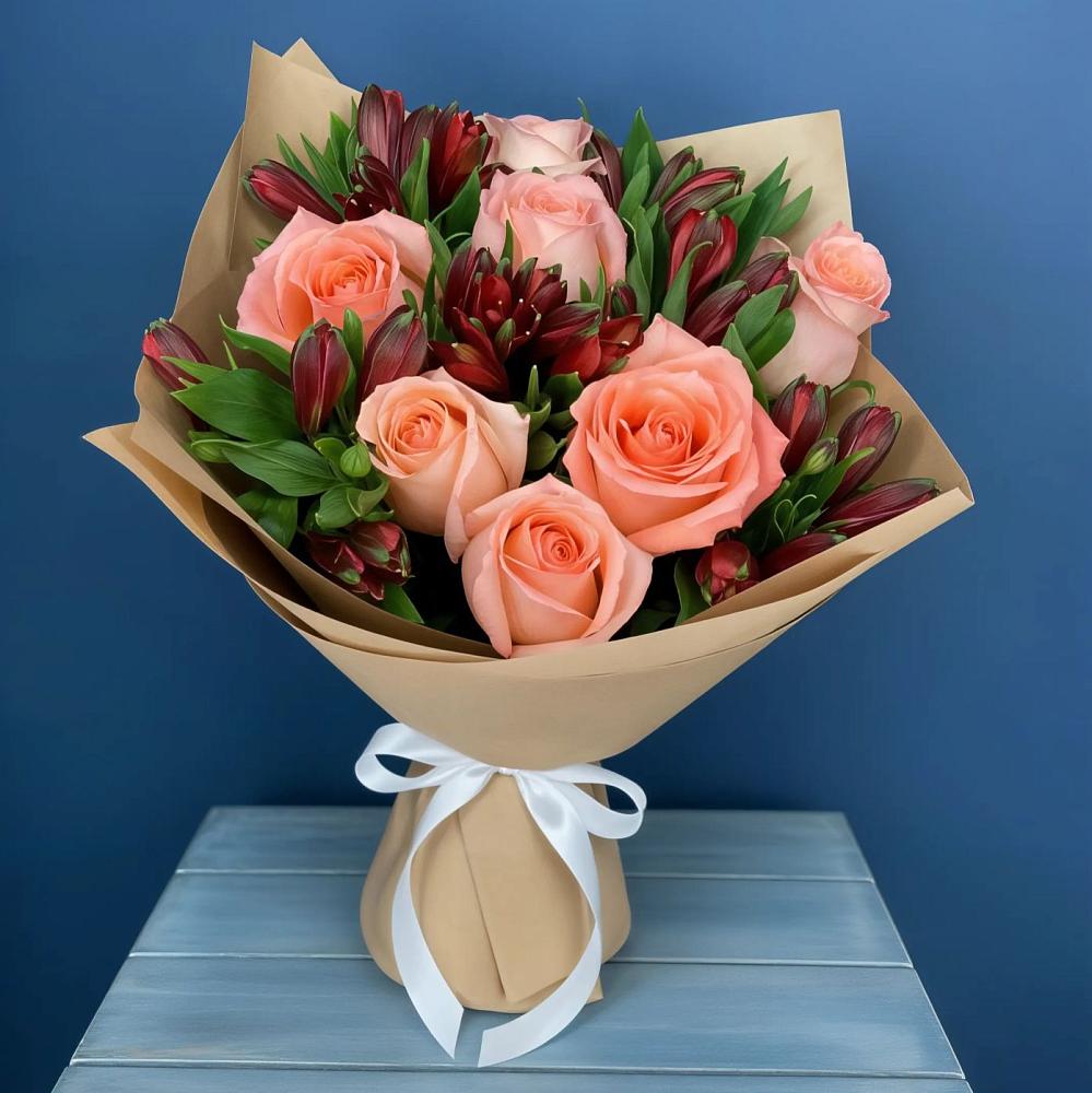 Букет цветов из: Розы и Альстромерии в Октябрьском Удмуртской республики