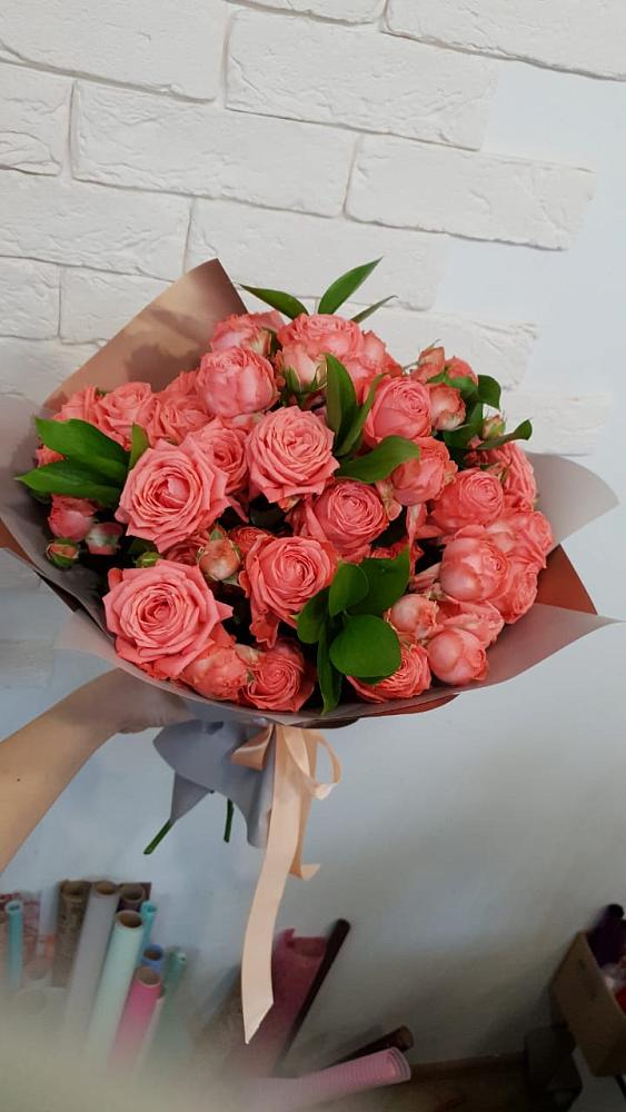 Букет цветов из: Розы в Октябрьском Удмуртской республики