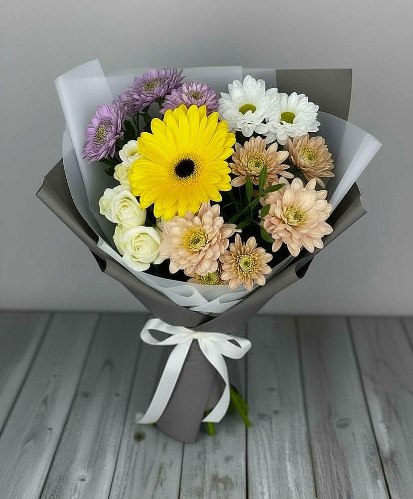 Букет цветов из: Розы, Герберы и Хризантемы в Октябрьском Удмуртской республики