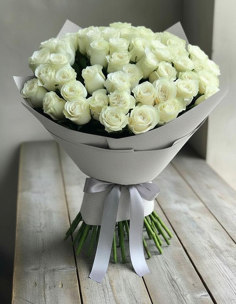 Букет 35 Белых роз в Октябрьском Удмуртской республики