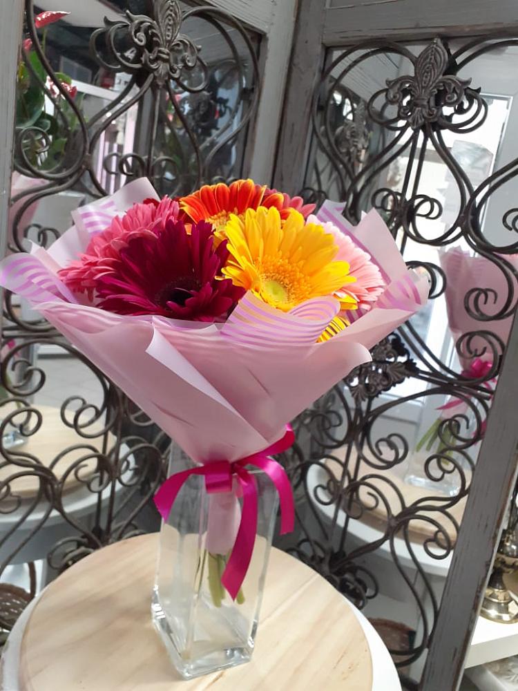 Букет цветов из: Герберы в Октябрьском Удмуртской республики