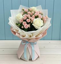 Букет цветов из:  Розы в Октябрьском Удмуртской республики