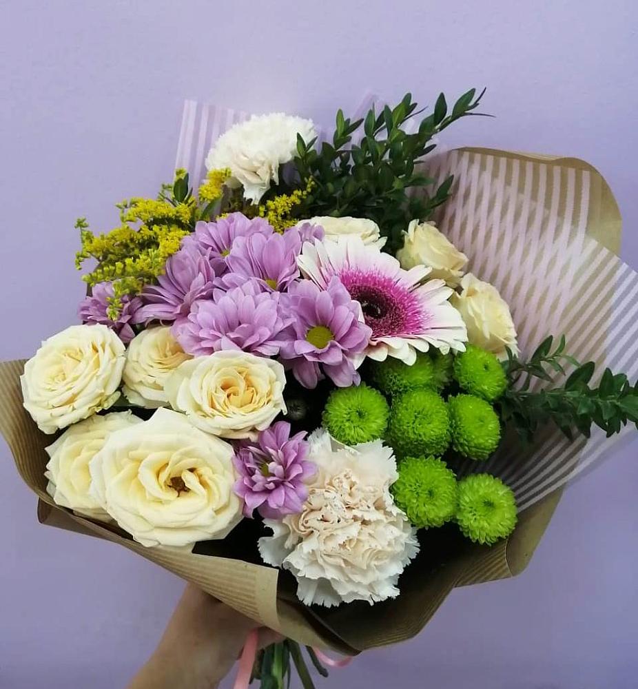 Букет цветов из: Хризантемы, Розы, Гвоздики и Герберы в Октябрьском Удмуртской республики