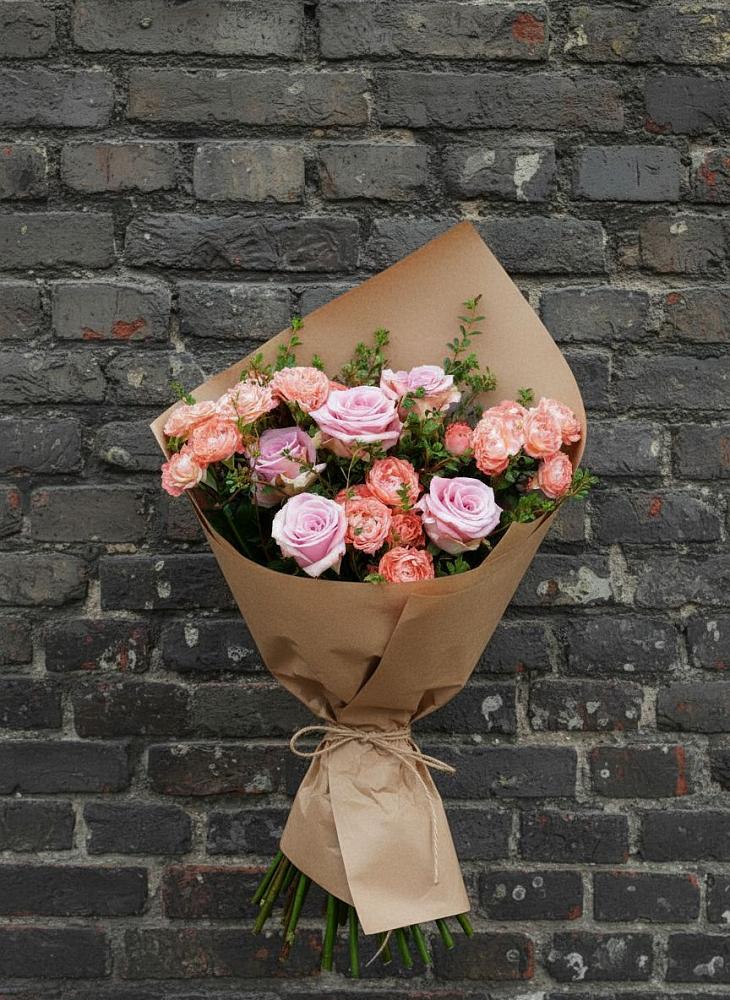 Букет цветов из: Розы в Октябрьском Удмуртской республики