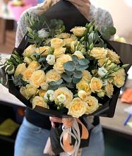 Букет цветов из:  Розы и Лизиантусы #REPLACE_PRED# Октябрьском Удмуртской республики