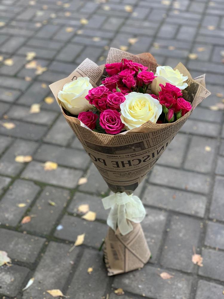 Букет цветов из: Розы в Октябрьском Удмуртской республики