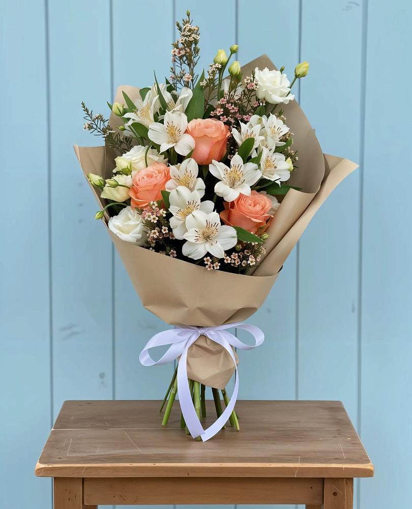 Букет цветов из: Альстромерии, Лизиантусы, Розы и Хризантемы в Октябрьском Удмуртской республики
