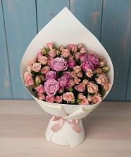 Букет цветов из:  Розы в Октябрьском Удмуртской республики