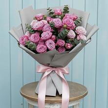 Букет цветов из:  Розы в Октябрьском Удмуртской республики